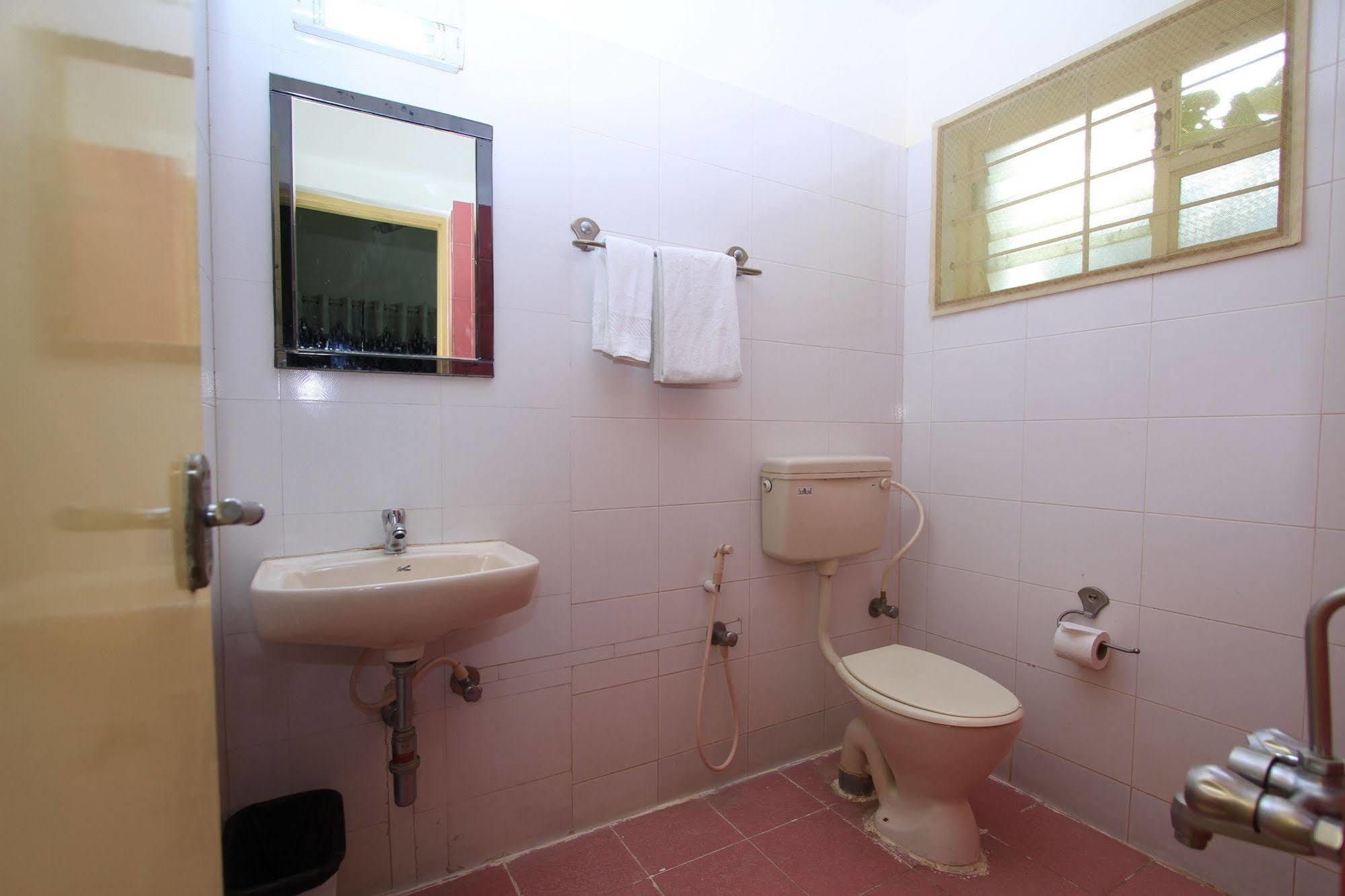 Arra Suites Kempegowda Airport Hotel Bangalore Extérieur photo